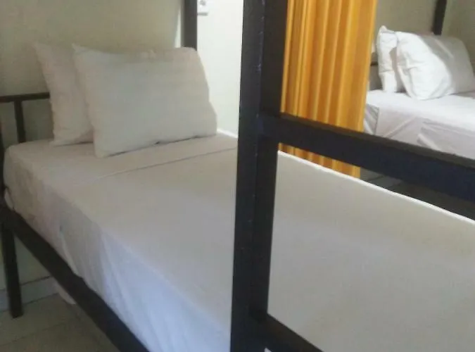 Kampung Hostal Amed